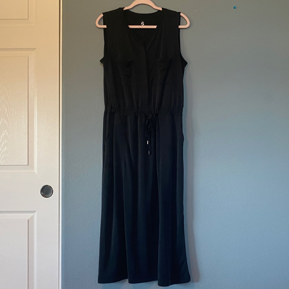 Lou & Grey Deep Navy Dress